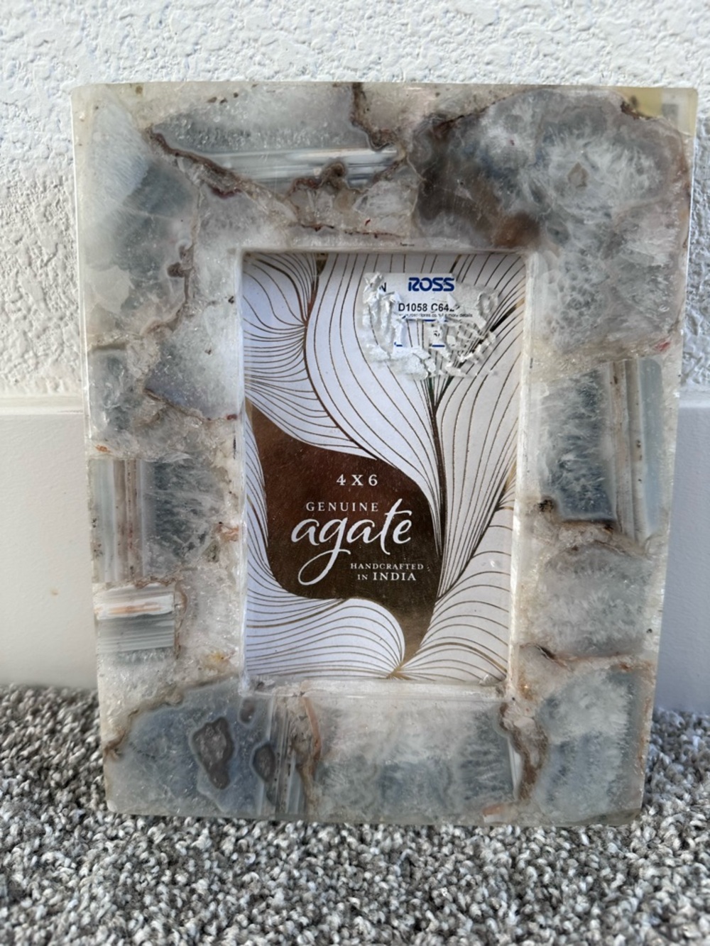 4x6 Photo Frame - Gray & White Agate Quartz Material